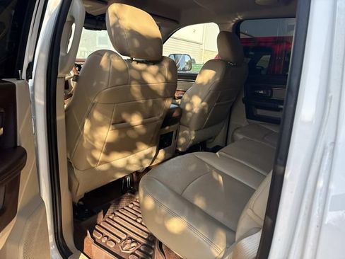 Used 2014 RAM 1500 Laramie w/ Convenience Group RWD image 6