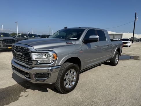Used 2019 RAM 2500 Limited AWD/4WD image 7