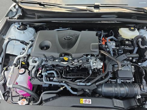 Used 2026 Toyota Camry SE FWD image 28