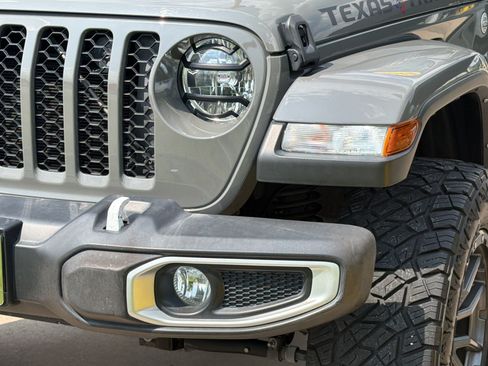 Used 2022 Jeep Gladiator Sport AWD/4WD image 11