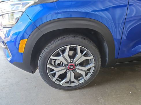 Used 2021 Kia Seltos SX image 21