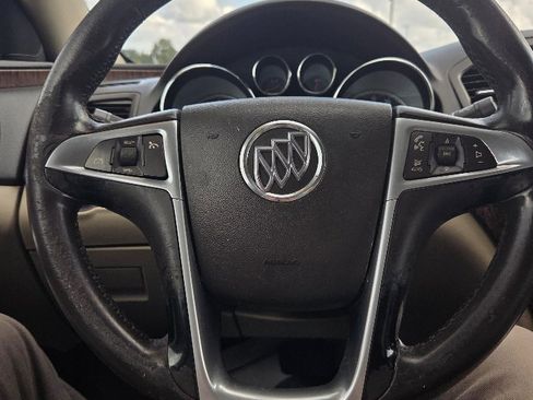Used 2012 Buick Regal Premium image 17