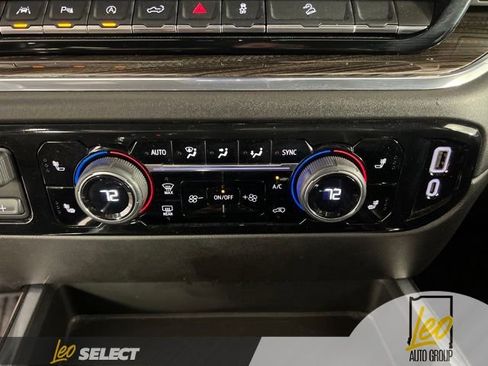Used 2025 Chevrolet Silverado 1500 LT w/ Z71 Off-Road Package AWD/4WD image 23