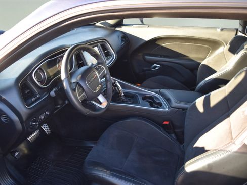 Used 2016 Dodge Challenger R/T Scat Pack image 8