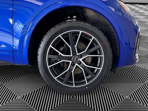 Used 2023 Audi SQ5 Premium Plus w/ Premium Plus Package image 10