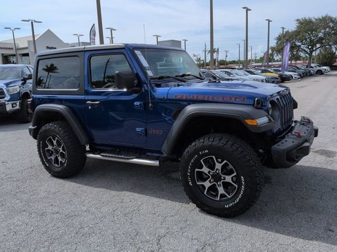 Used 2019 Jeep Wrangler Rubicon w/ Steel Bumper Group AWD/4WD image 2
