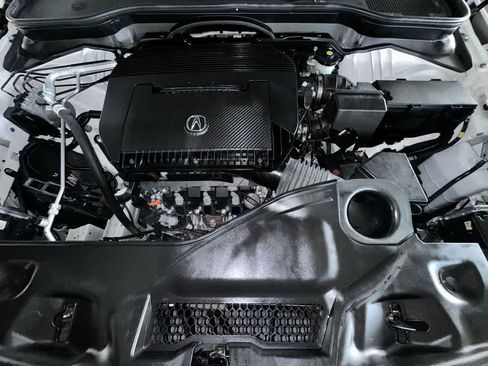Certified 2024 Acura MDX FWD w/ Technology Package image 20