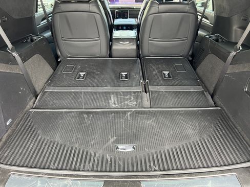 Used 2025 Cadillac Escalade Sport Platinum AWD/4WD image 19