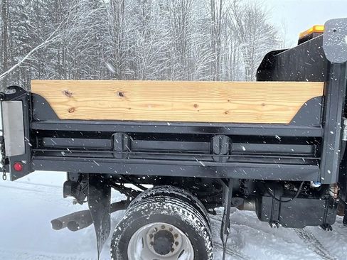 Used 2013 Ford F450 XL w/ Snow Plow Prep Pkg image 15