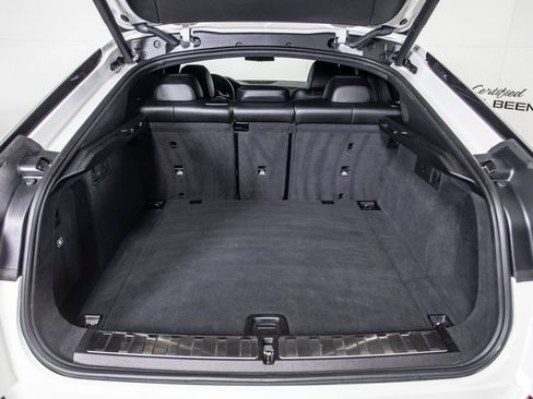 Used 2023 BMW X6 xDrive40i w/ Executive Package image 9