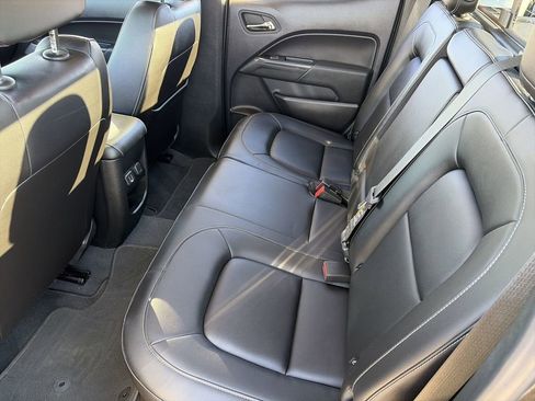 Used 2022 Chevrolet Colorado ZR2 w/ ZR2 Midnight Special Edition image 25