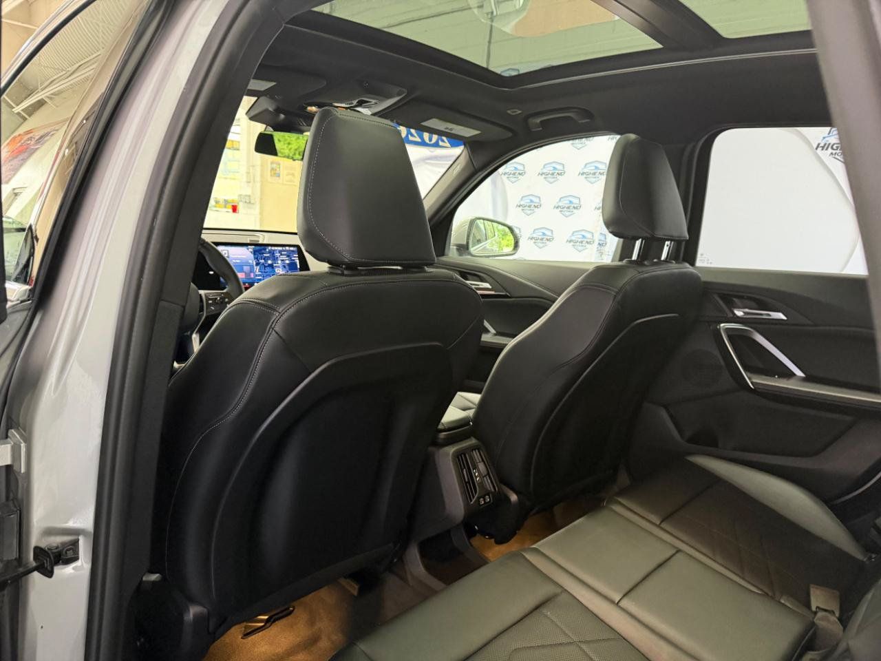 Used 2026 BMW X1 xDrive28i w/ Technology Package AWD/4WD image 18