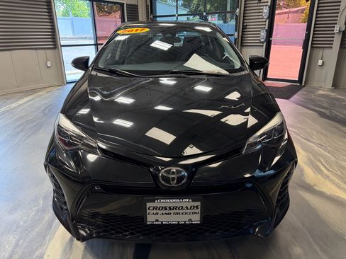 Used 2017 Toyota Corolla SE FWD image 35