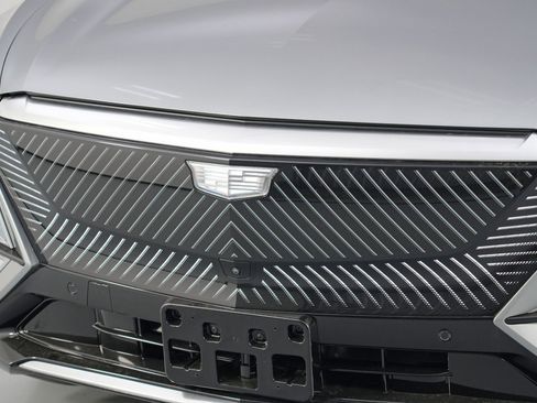 Used 2025 Cadillac Lyriq Luxury image 55