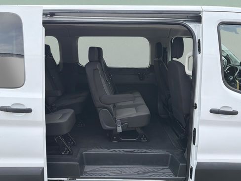 Used 2024 Ford Transit 350 XLT image 23
