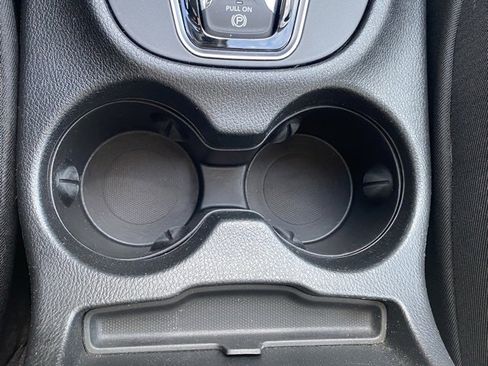 Used 2019 Jeep Cherokee Limited w/ Luxury Group image 26