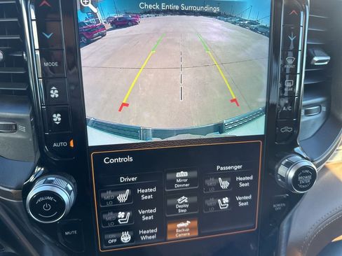 Used 2020 RAM 1500 Limited image 16