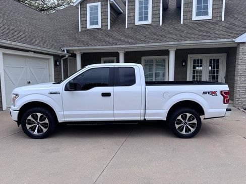 Used 2020 Ford F150 XL w/ Equipment Group 101A Mid AWD/4WD image 3