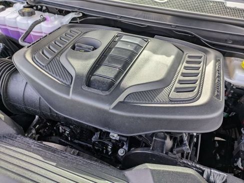 New 2026 Jeep Grand Wagoneer 4WD image 38