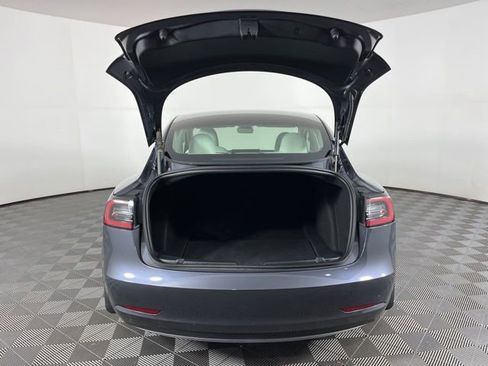 Used 2023 Tesla Model 3 Standard Range image 44