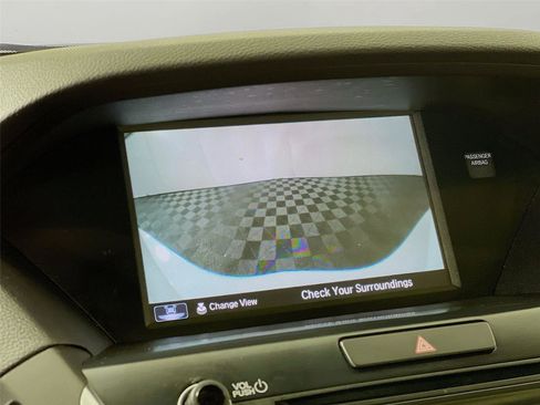 Used 2020 Acura MDX SH-AWD image 17