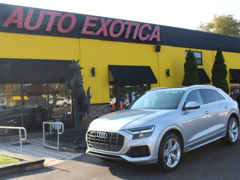 Used 2022 Audi Q8 Premium Plus image 1