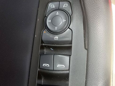 Used 2019 Chevrolet Blazer LT w/ LPO, Roadside Safety Package FWD image 9