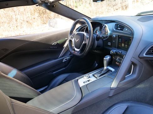 Used 2016 Chevrolet Corvette Z06 w/ 3LZ Preferred Equipment Group image 42