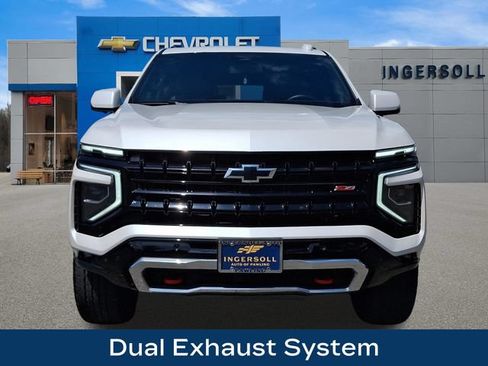 Used 2025 Chevrolet Suburban Z71 AWD/4WD image 23