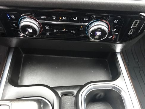 Certified 2022 GMC Sierra 1500 SLT w/ SLT Premium Plus Package image 22