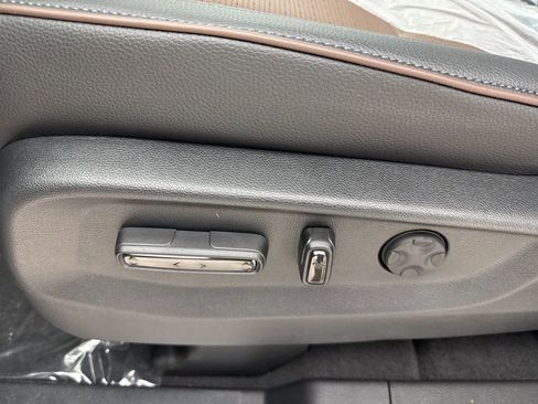 New 2026 Honda Odyssey Elite image 16