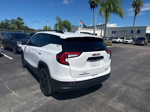 Used 2024 GMC Terrain SLT w/ Tech Package AWD/4WD image 5