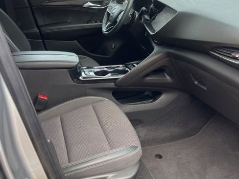 Used 2023 Buick Envision Preferred image 10