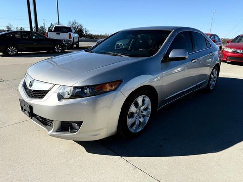 Used 2010 Acura TSX Sedan image 4