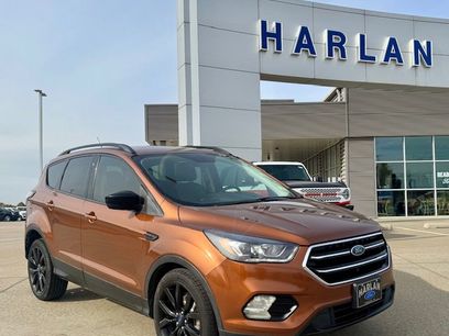 Used 2017 Ford Escape SE w/ Equipment Group 201A