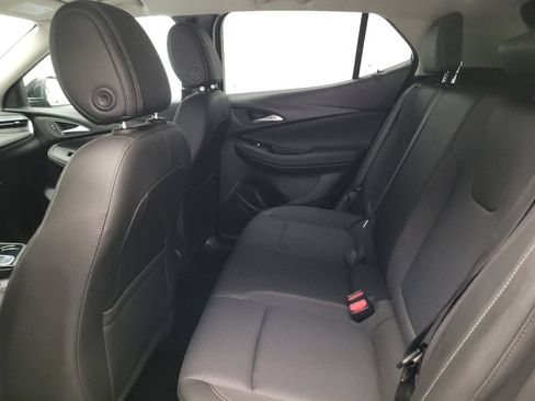Used 2024 Buick Encore GX Preferred FWD image 18
