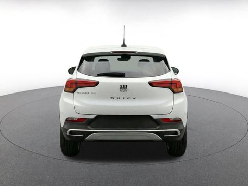 Used 2025 Buick Encore GX Preferred AWD/4WD image 8