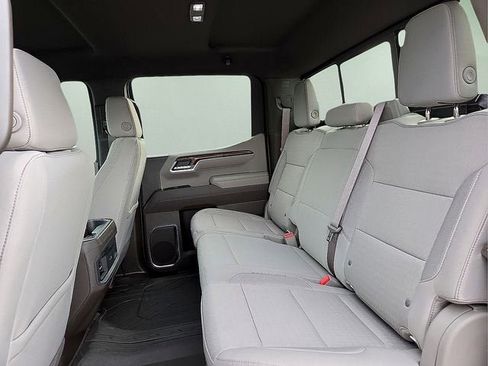 New 2025 Chevrolet Silverado 1500 LT w/ Convenience Package II RWD image 12