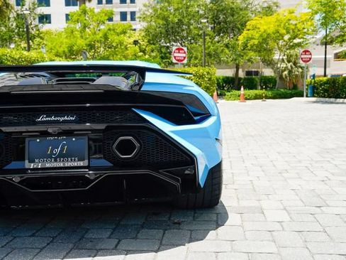 Used 2024 Lamborghini Huracan Tecnica RWD image 26