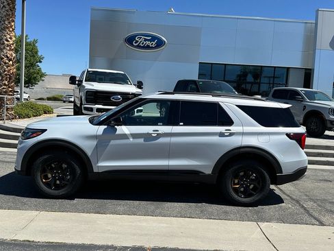 New 2026 Ford Explorer Tremor AWD/4WD image 3