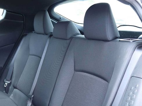 Used 2019 Toyota C-HR LE FWD image 13