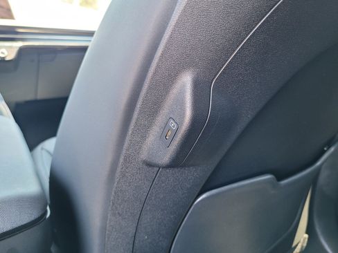 Used 2024 Kia EV6 Wind RWD image 15