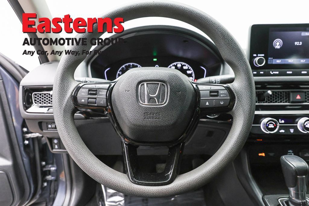 Used 2023 Honda Civic LX image 12