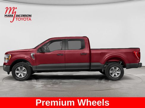 Used 2022 Ford F150 XLT w/ Equipment Group 302A High AWD/4WD image 10