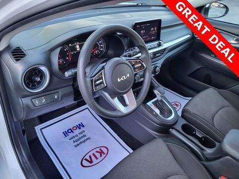 Used 2023 Kia Forte LXS w/ LXS Technology Package image 10