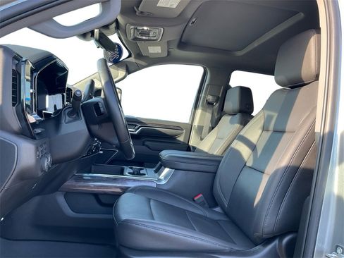 Used 2025 Chevrolet Silverado 2500 LTZ w/ Trail Boss Package image 24