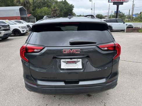 Used 2020 GMC Terrain SLE w/ Driver Convenience Package FWD image 6