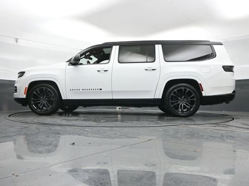Used 2024 Jeep Grand Wagoneer L Series II w/ Quick Order Packagew 28T AWD/4WD image 47