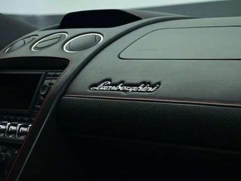 Used 2014 Lamborghini Gallardo LP 550-2 image 36