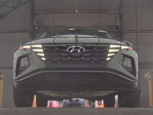 Used 2024 Hyundai Tucson SEL w/ Convenience Package FWD image 4